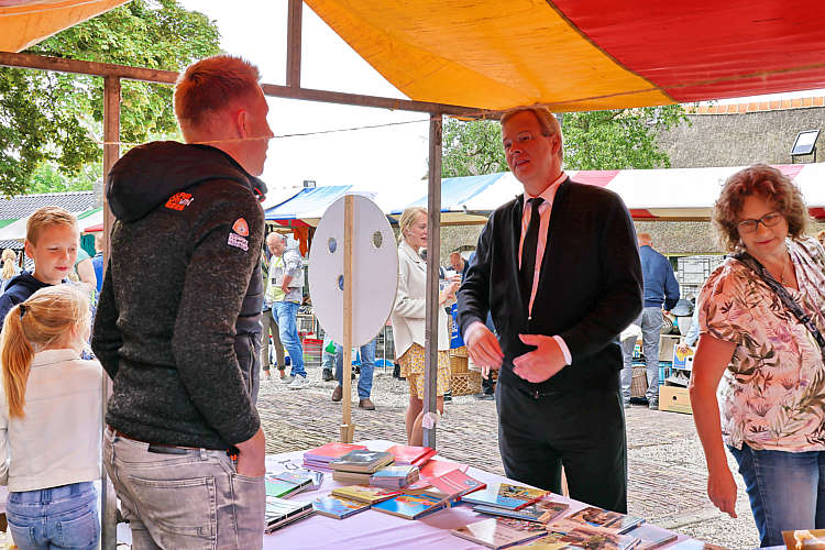 Rommelmarkt 2022 Waarder_119